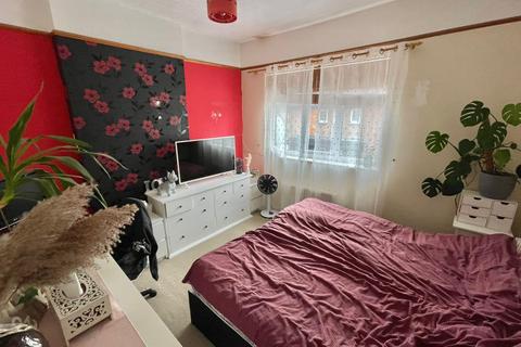 48 Crescent Street, Grimsby, DN31 2HD