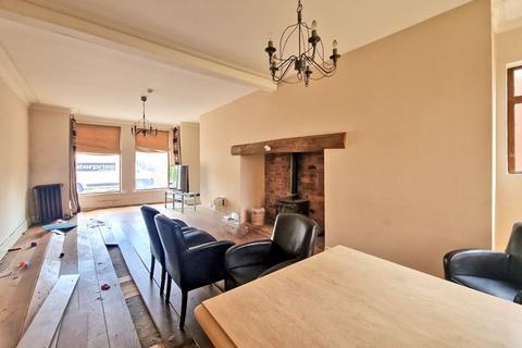 83 Lichfield Road, Bloxwich, Walsall, WS3 3LT