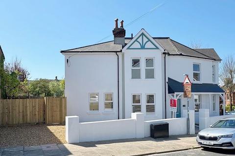 4 bedroom terraced house for sale, Lowther Road, Brighton