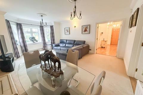 2 bedroom apartment for sale, Thornhill Court, Thornhill Road, Streetly, Sutton Coldfield