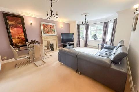 2 bedroom apartment for sale, Thornhill Court, Thornhill Road, Streetly, Sutton Coldfield