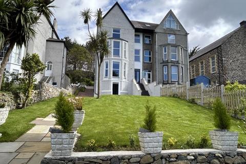 6 bedroom semi-detached house for sale, Penmaenmawr Road , Llanfairfechan