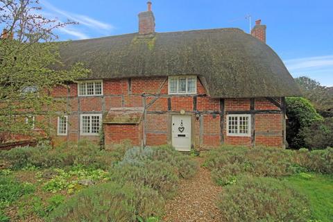 3 bedroom cottage for sale, The Marsh, Fordingbridge SP6