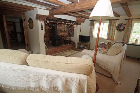 3 bedroom cottage for sale, The Marsh, Fordingbridge SP6