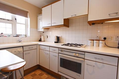 2 bedroom terraced house for sale, Pound Meadow, Hook RG27