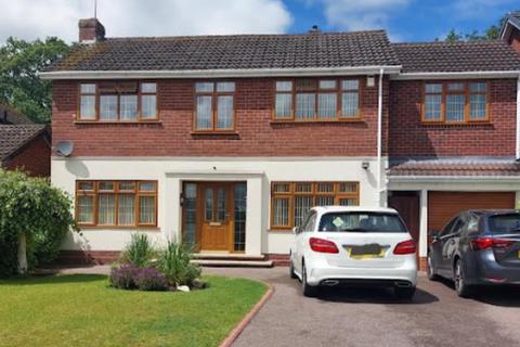 3 bedroom detached house for sale, Ferndell Close, Cannock WS11