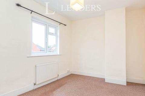 2 bedroom flat to rent, Cambridge Street, Aylesbury, HP20 1BT