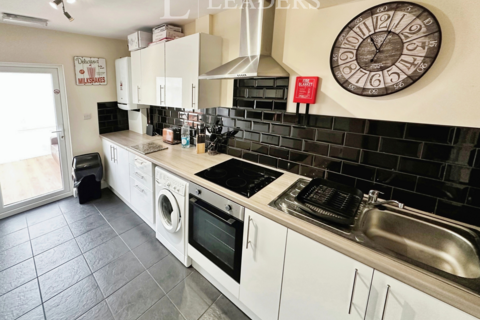 1 bedroom in a house share to rent, Birch Avenue, Skellow