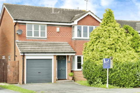 4 bedroom detached house to rent, Needwood Way, Narborough, LE19