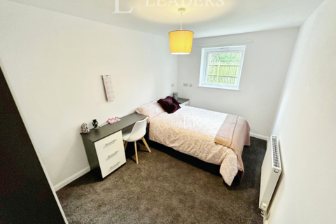 1 bedroom in a house share to rent, Park Village, Norfolk Park Road