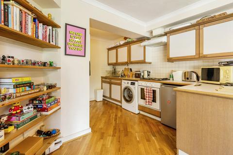1 bedroom flat to rent, Milner Square, Islington, N1