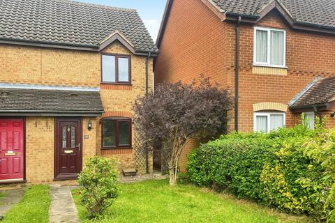 2 bedroom end of terrace house to rent, Kings Road, Glemsford
