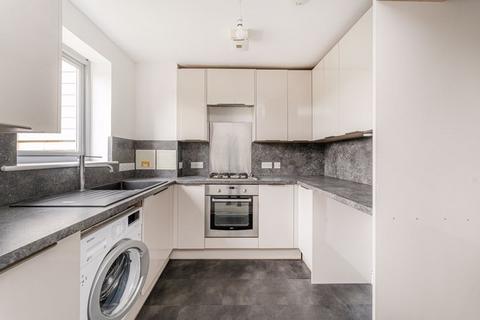 2 bedroom apartment for sale, Millicent Grove, London, N13
