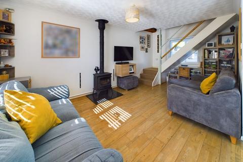 8 Riverside Mews, Angarrack, Hayle, TR27 5JD