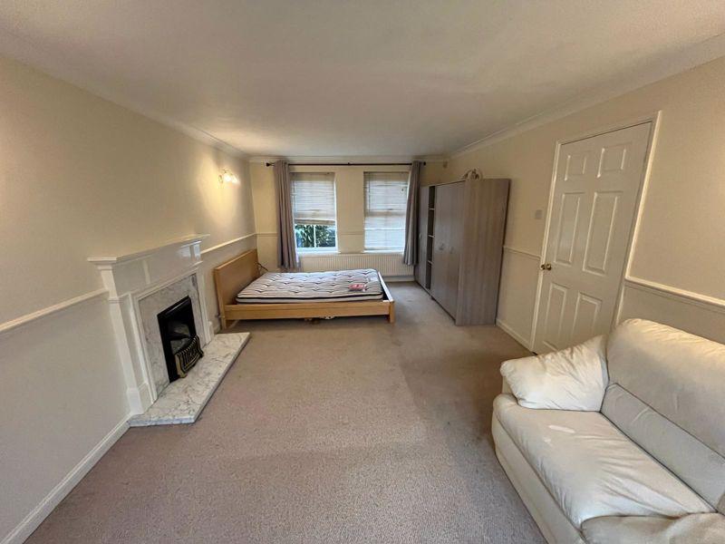 House in Bristol - View 3