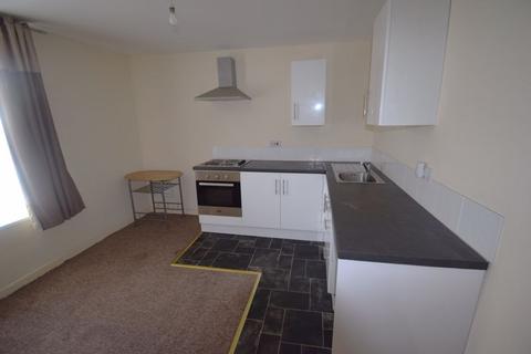 1 bedroom apartment to rent, Oxford Street, Leigh