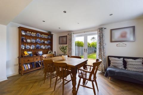 3 bedroom semi-detached house for sale, Rylands Close, Stonehouse