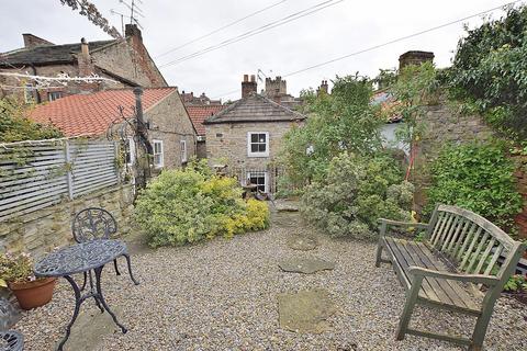 2 bedroom terraced house for sale, Bargate, Richmond