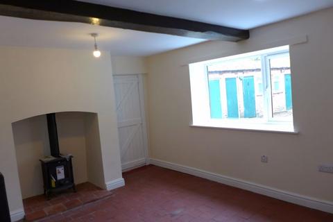 2 bedroom end of terrace house to rent, Chirk, Wrexham