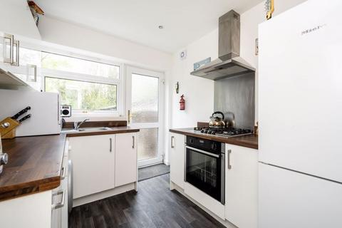 25 Brookside Road, Standish, Wigan, WN1 2TZ
