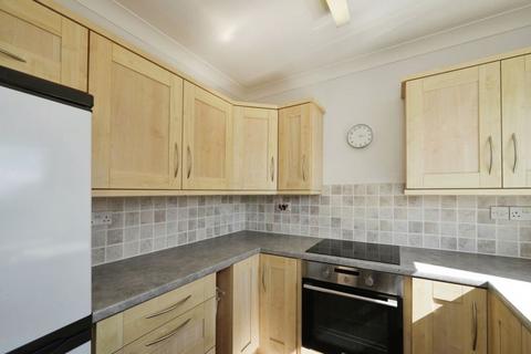 2 bedroom flat for sale, Midland Way, Thornbury BS35