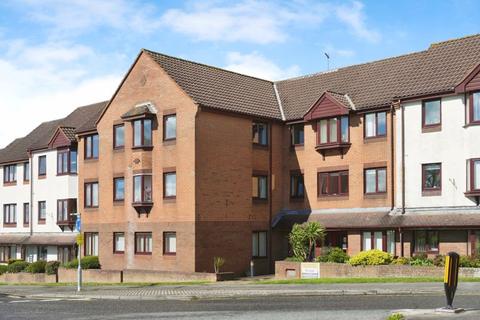 2 bedroom flat for sale, Midland Way, Thornbury BS35