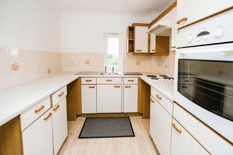 2 bedroom flat for sale, The Holkham, Chester CH3