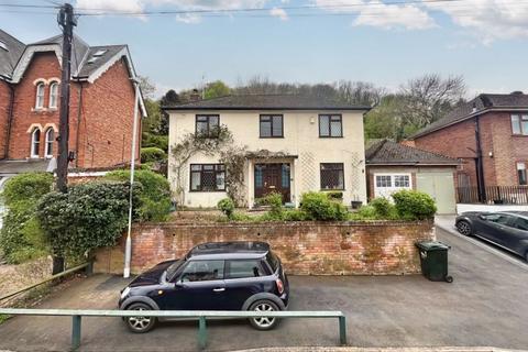 4 bedroom detached house for sale, Old Hollow, Malvern WR14