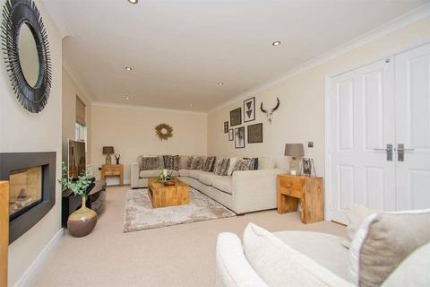 4 bedroom detached house for sale, Silverdale Drive, Burntwood WS7