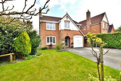 4 bedroom detached house for sale, Fron Heulog, Harwarden, Flintshire, CH5