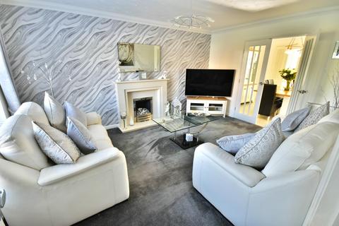 4 bedroom detached house for sale, Fron Heulog, Harwarden, Flintshire, CH5