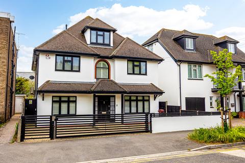 5 bedroom detached house for sale, Westcliff-on-sea SS0