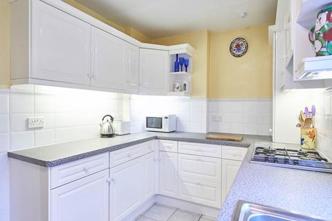 2 bedroom flat to rent, Lammermuir Court, Gullane, East Lothian