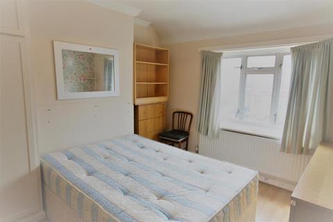 4 bedroom semi-detached house to rent, Carlisle Avenue, East Acton, London, W3 7NL