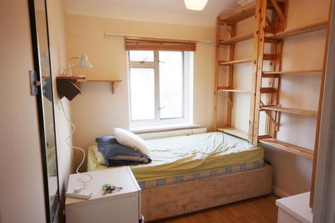 4 bedroom semi-detached house to rent, Carlisle Avenue, East Acton, London, W3 7NL