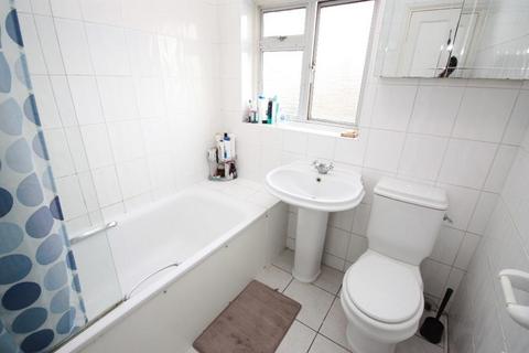 4 bedroom semi-detached house to rent, Carlisle Avenue, East Acton, London, W3 7NL