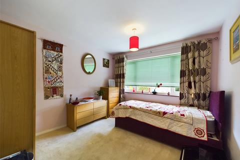 43 Bybrook Gardens, Tuffley, Gloucester, GL4 0HQ