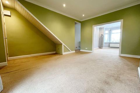 3 bedroom end of terrace house for sale, Wigan Road, Ashton-in-Makerfield, Wigan, WN4 0BX