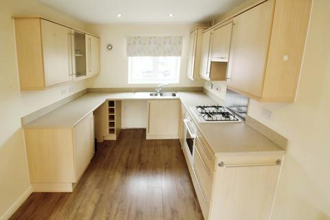 3 bedroom house to rent, Jackswood Avenue, Ellesmere Port, Cheshire, CH65