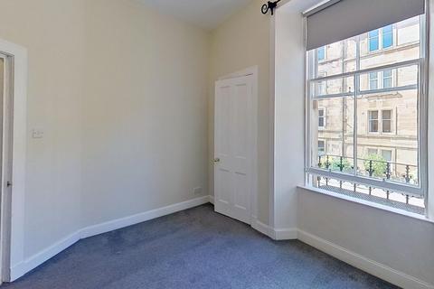 1 bedroom flat to rent, Livingstone Place, Edinburgh, EH9