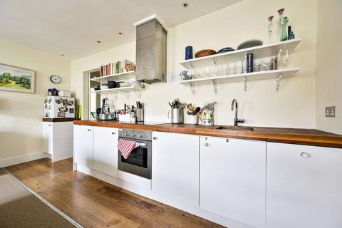 1 bedroom flat for sale, Chepstow Road, Notting Hill, London, W2