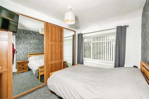 63 Greenfields Road, Reading, RG2 8SG