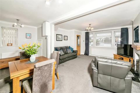 63 Greenfields Road, Reading, RG2 8SG