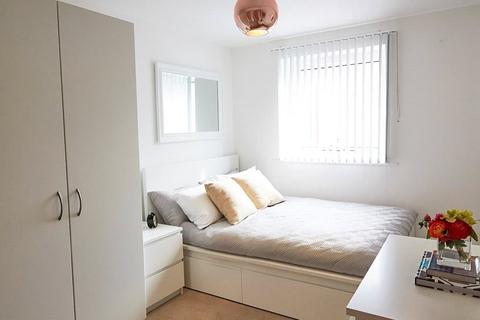 2 bedroom flat to rent, Brindley House,, 1 Elmira Way, Salford, M5