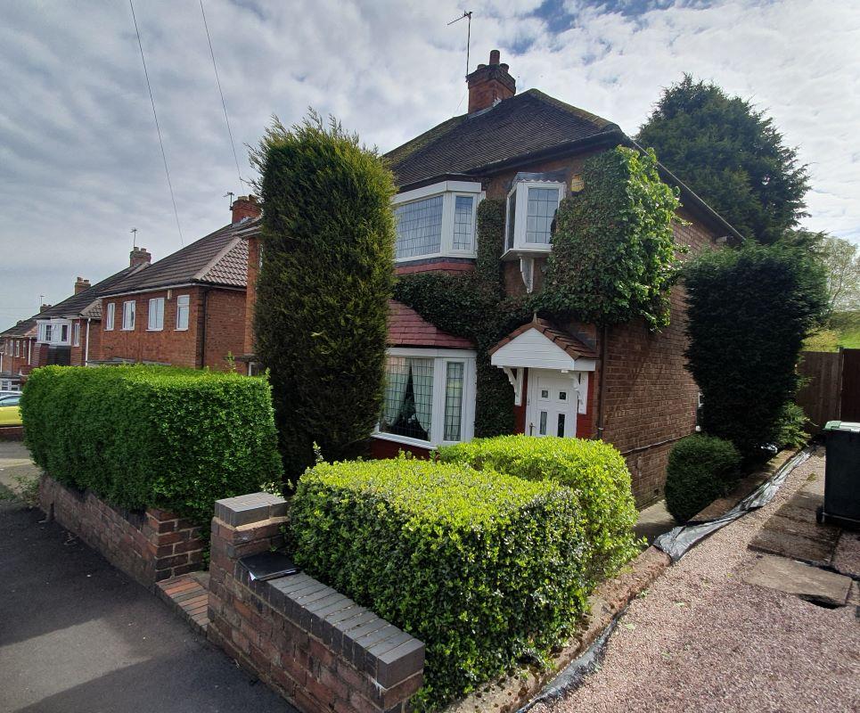 55 Tower Road, Tividale, Oldbury... 3 bed semidetached house £110,000