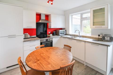 8 Tentergate Close, Knaresborough, HG5 9BJ