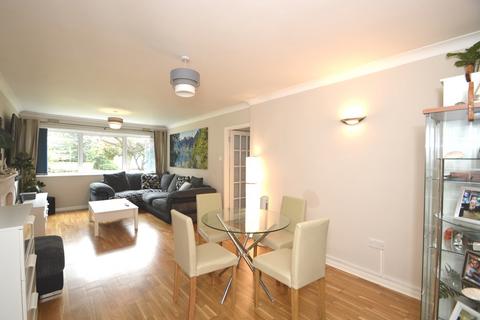 2 bedroom apartment for sale, High Point, Weybridge, KT13