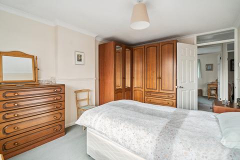 1 Barnes Way, Iver, SL0 9LZ