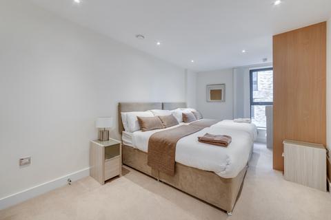 3 bedroom flat for sale, Arc House, 16 Maltby Street, London, SE1