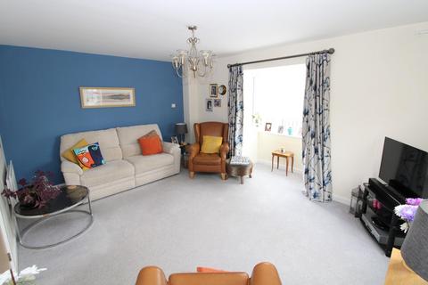 3 bedroom end of terrace house for sale, Hedge Sparrow Road, Stowmarket IP14